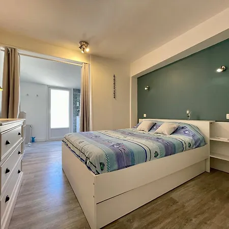 Hébergement de vacances Maison Du Canal Avec Cour Privee *