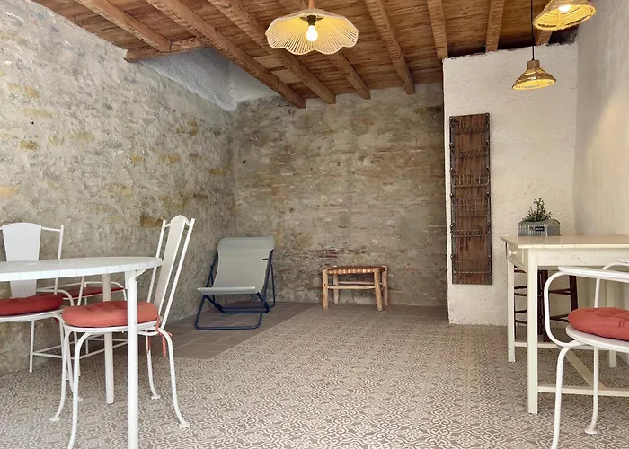 Casa de Férias Maison Du Canal Avec Cour Privee *